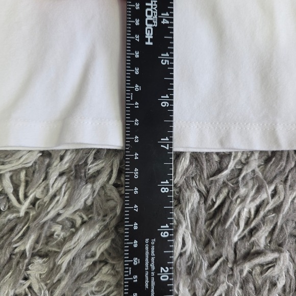 Forever 21 Womens White Short Sleeve Cropped Polo Shirt Size Medium Cotton Blend - Picture 4 of 6